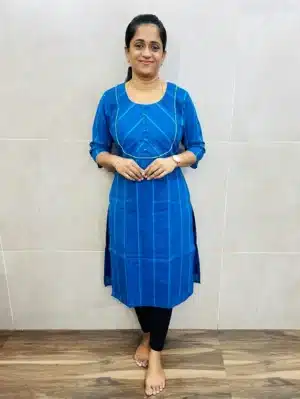 Pure handloom cotton top (cotton lining) with allover thread weavings (straight cut)
