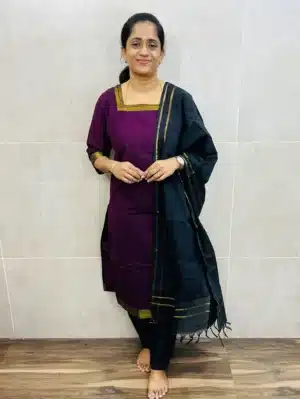 Mangalagiri cotton top (cotton lining) paired with cotton dupatta and cotton bottom
