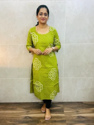 Printed cotton top(cotton lining)with potli and scallop work on yoke(straight cut)