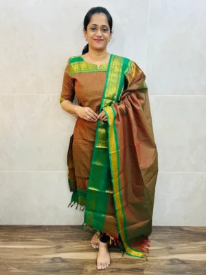 Kanchi cotton top (cotton lining) paired with Kanchi cotton dupatta