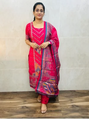 (Dark pink)Premium printed muslin silk top(crepe lining) paired with printed muslin silk dupatta and santoon bottom(free size)