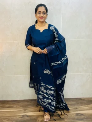 (Blue)Soft Benarasi silk top (full cotton lining) with exclusive jamdani weaving paired with benarasi soft silk dupatta and silk bottom (free size)